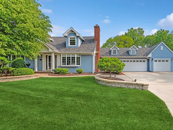 711 E Park St, Arlington Heights, IL 60005