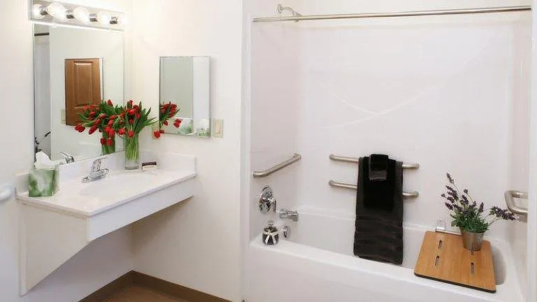 7001 Park View Ct — Photo 3