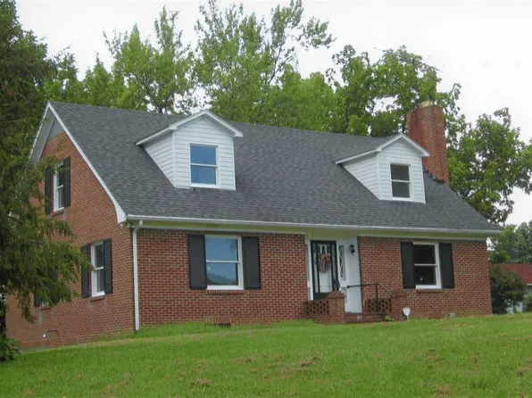 Rockfish Rd, Crimora, VA 24431