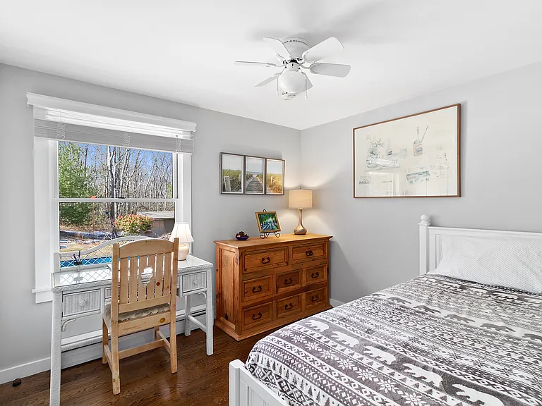 505 Wainscott Northwest Rd — Photo 6