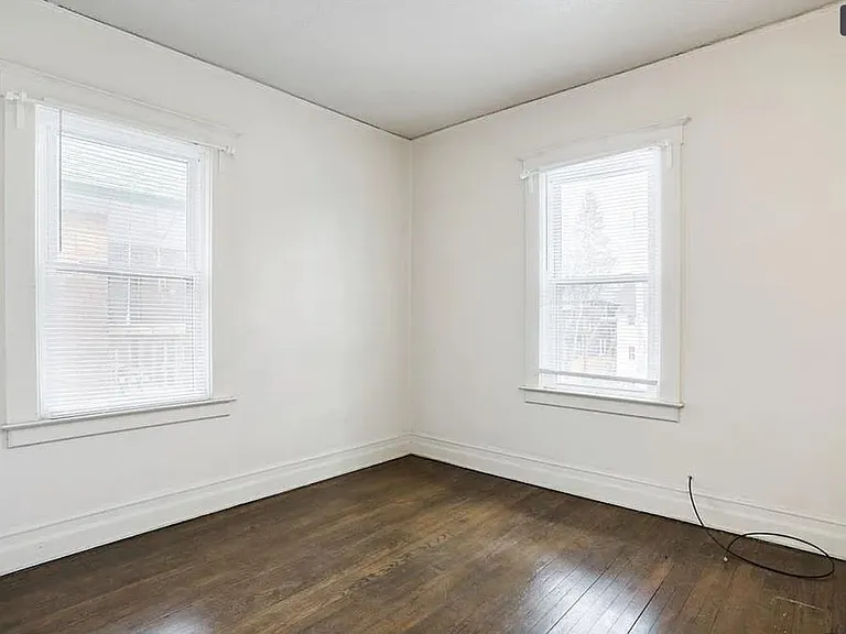 7356 Churchill St #2 — Photo 6