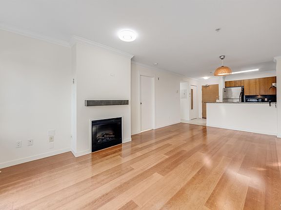 4th image of 8060 Jones Rd #408