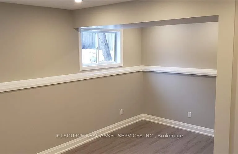 361 Westvale Dr #LOWER — Photo 6