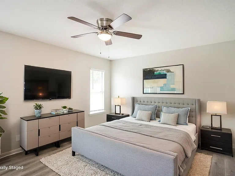 12640 Ashmore Green Dr S — Photo 11
