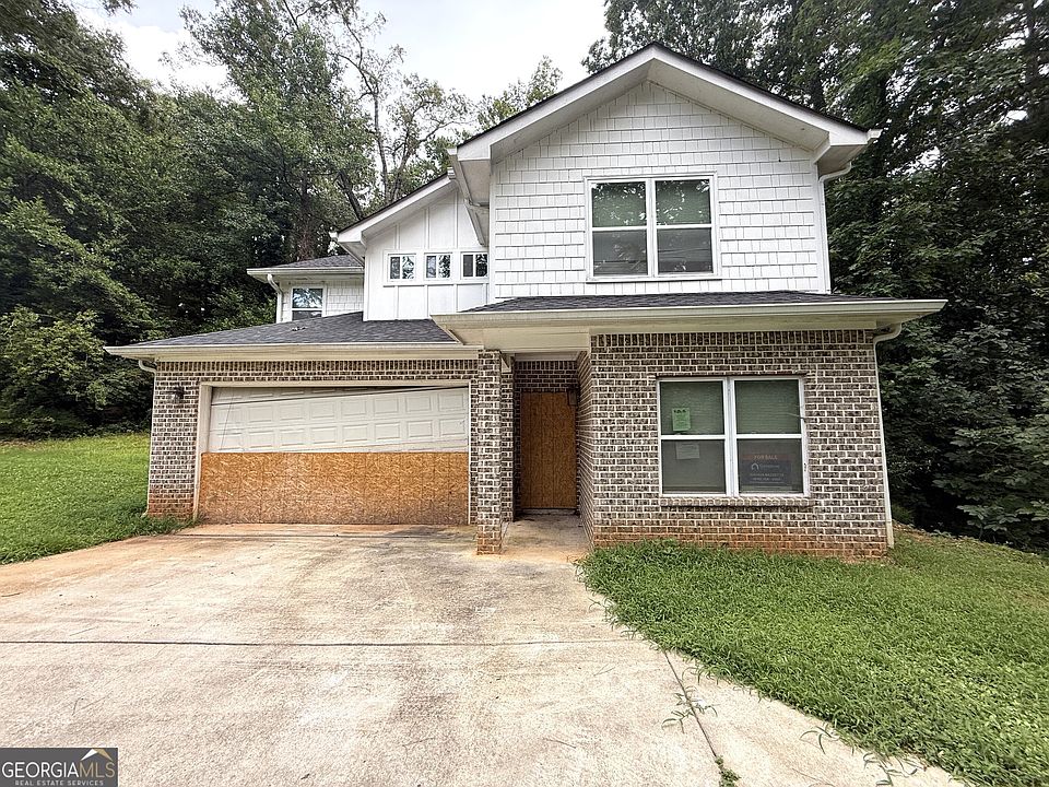 1st image of 2152 Lilac Ln