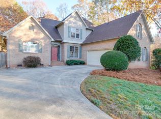 2000 Shadwell Ct, Gastonia, NC 28056