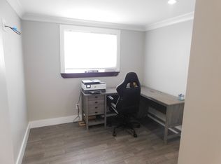 36771 Lodge Dr, Sterling Heights, MI 48312