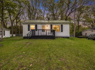 1891 Hilt Rd, Muskegon, MI 49445