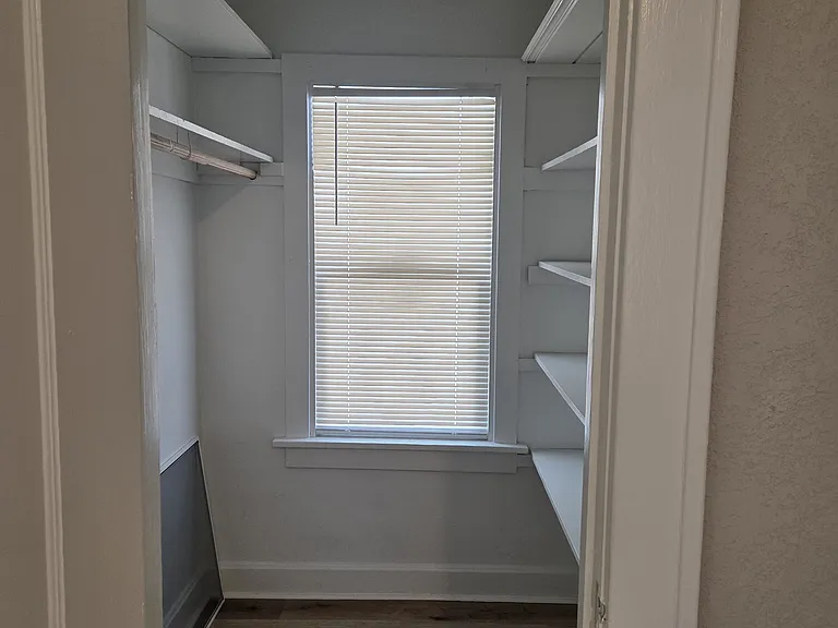 3616 Bell St #3 — Photo 9