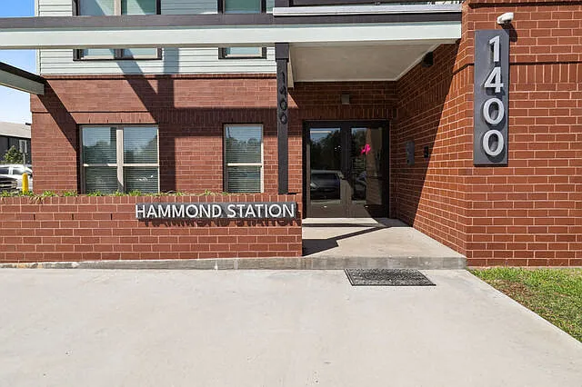 Hammond Station Apartments — Photo 12