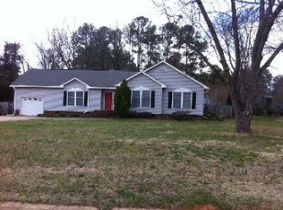 1211 Imperial Rd, Cary, NC 27511