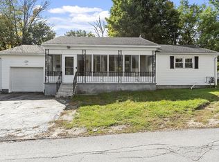 299 Oak Hill Rd, Fitchburg, MA 01420