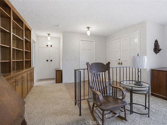 4th image of 19629 Oneida Rd