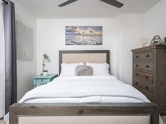 4th image of 1854 Euclid St APT 202