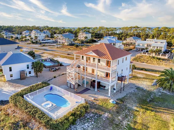 764 E Gulf Beach Dr, Eastpoint, FL 32328