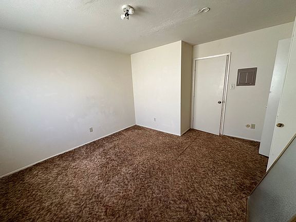 5th image of 305 General Marshall St NE APT 2