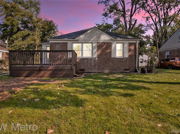 16902 Garfield, Redford, MI 48240