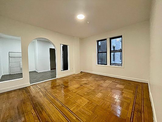 1st image of 80 Fort Washington Ave #56