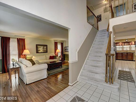 3rd image of 2884 Franklin Oaks Dr