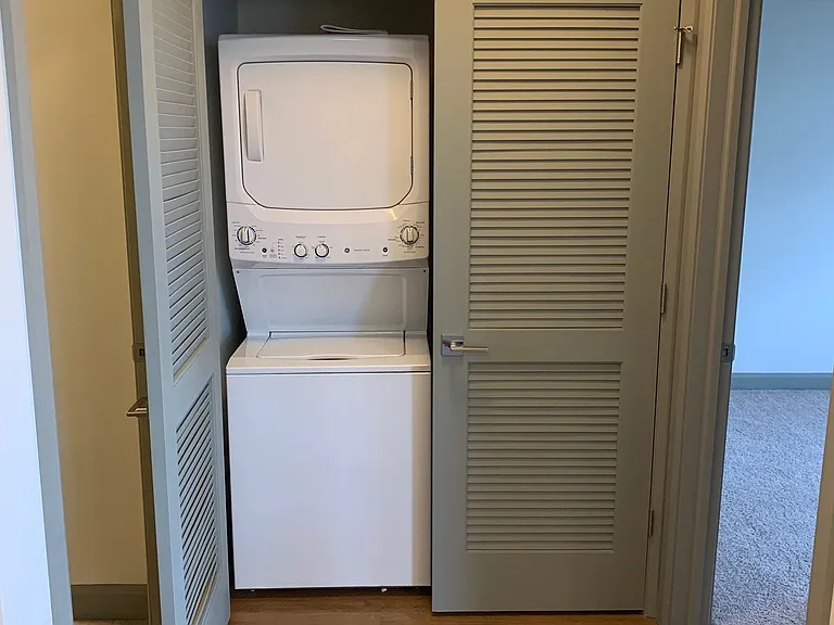 in-unit laundry