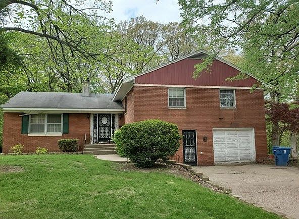 1st image of 610 20th Avenue Ct