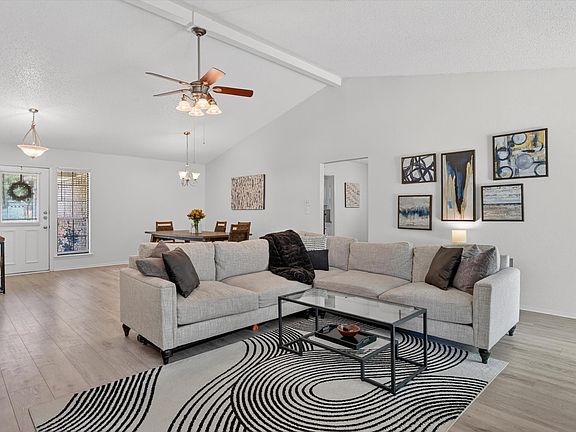 4th image of 1807 Buckeye Dr