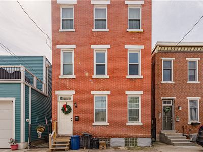 3220 Harcum Way, Pittsburgh, PA, 15203