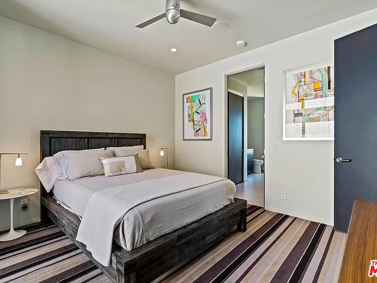 1175 Los Robles Dr — Photo 42