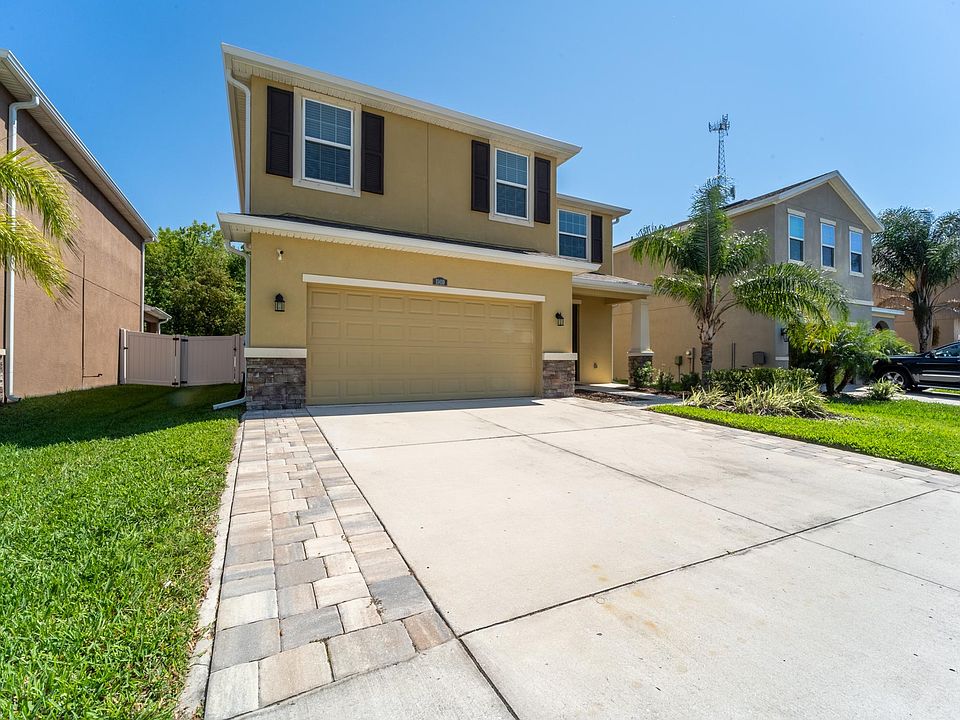 1st image of 11410 Warren Oaks Pl