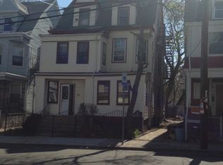 872 S 16th St, Newark, NJ 07103