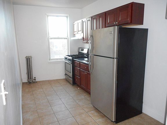 2nd image of 7206 69th St APT C5