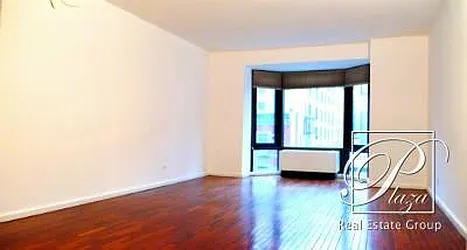 Rented by Plaza Real Estate Group