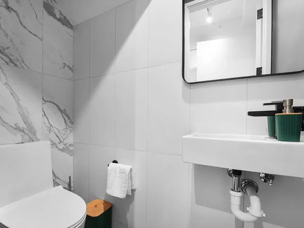 16 West Street image 15 of 28