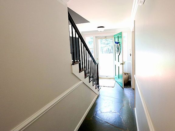 5th image of 757 8th Street Dr NW