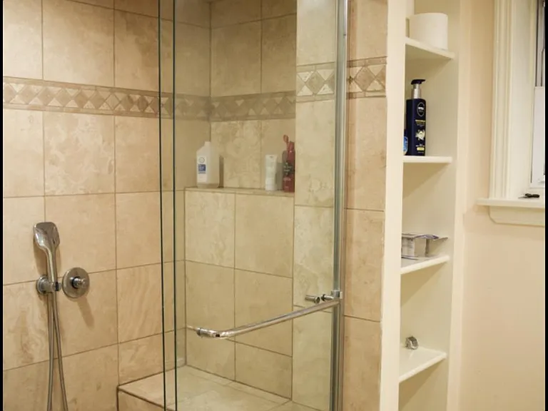 4154 N Meade Ave #G — Photo 3