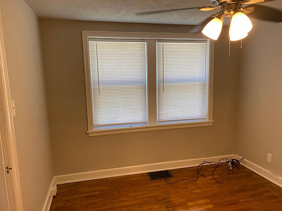 5th image of 801 S 4th St APT 4