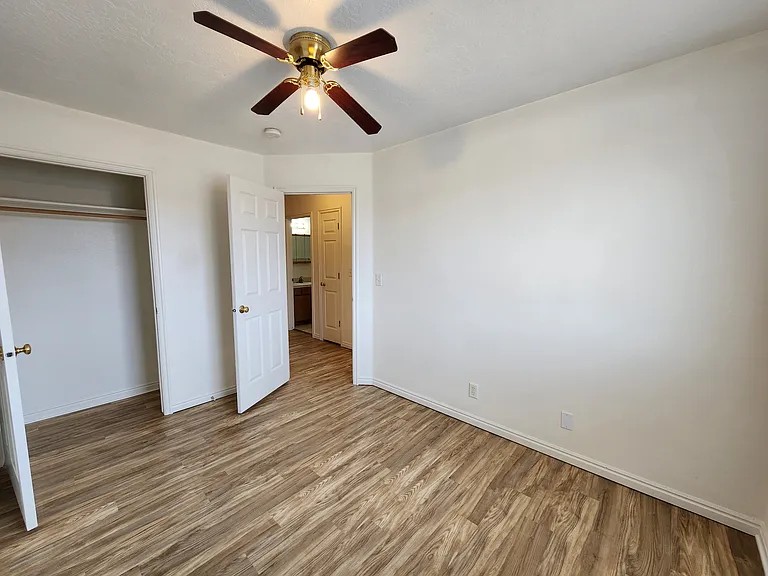 163 Center St Apt 112 - 6_03312025