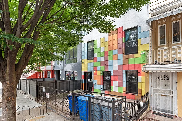 Rented by Rennit Inc. | media 14