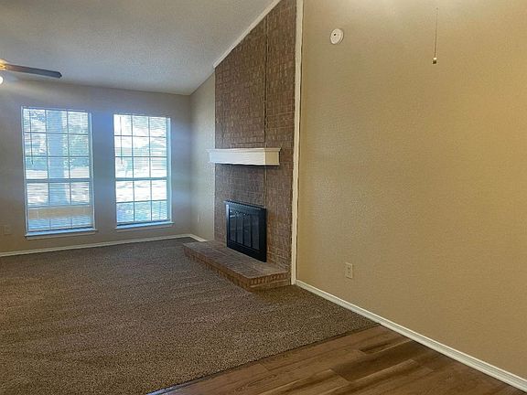 3rd image of 1210 Wyndham Dr