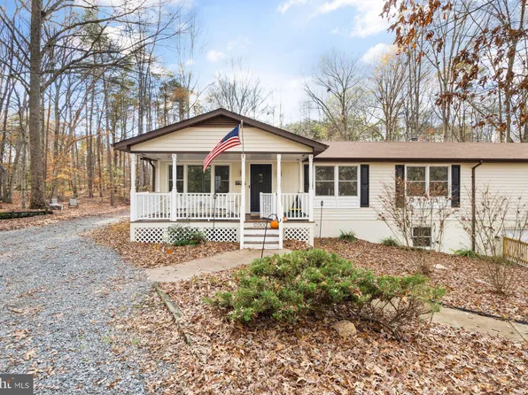 12900 Chapel Heights Ln, Fredericksburg, VA 22407