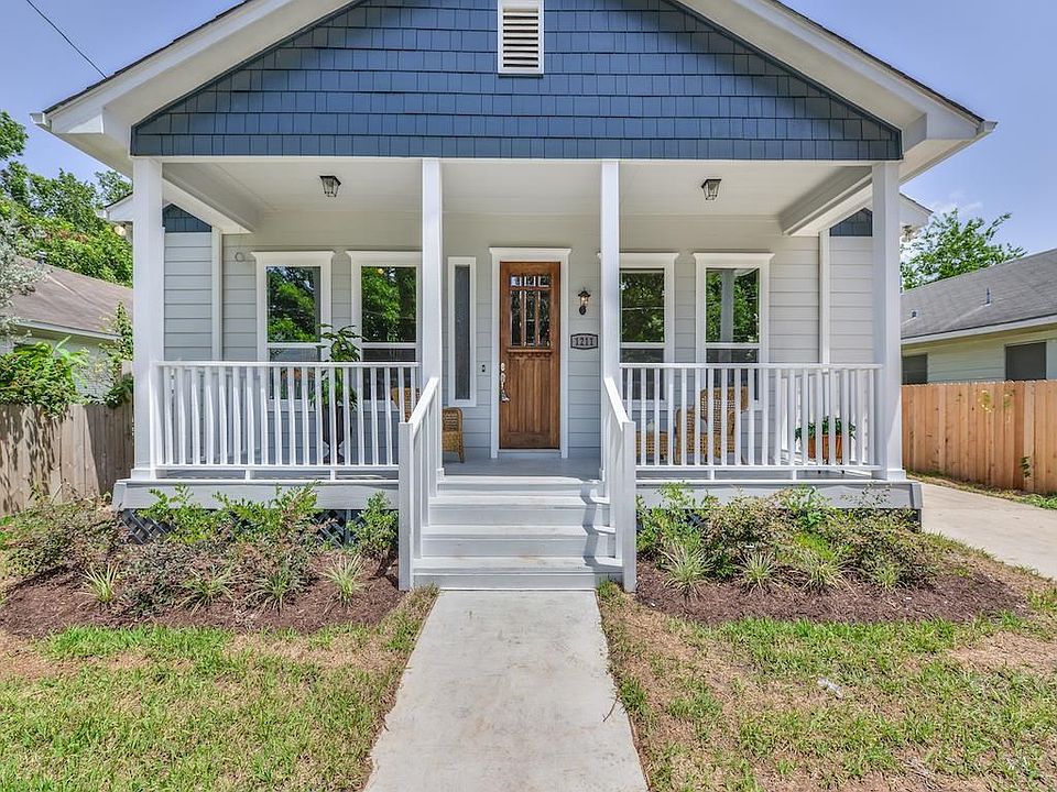 1211 E 23rd is a completely remodeled, classic bungalow!