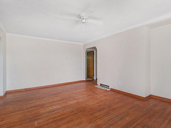 3rd image of 50401 County Road 653