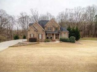 220 Hunting Hills Dr, Braselton, GA 30517