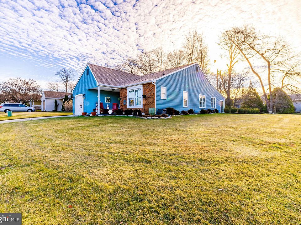 14 Lakebridge Dr, Deptford, NJ 08096 Zillow