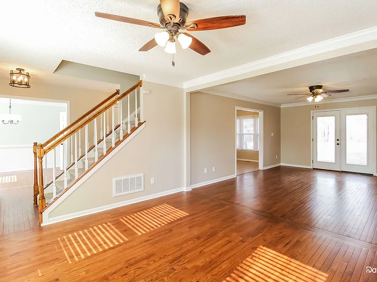 16 Knoll Brook Ct — Photo 5