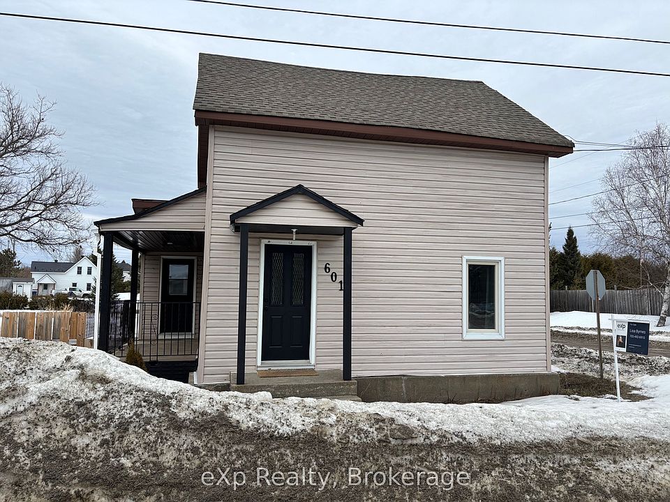 1st image of 601 Drive In Rd