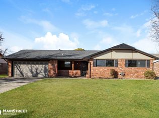 304 SW 24th St, El Reno, OK 73036