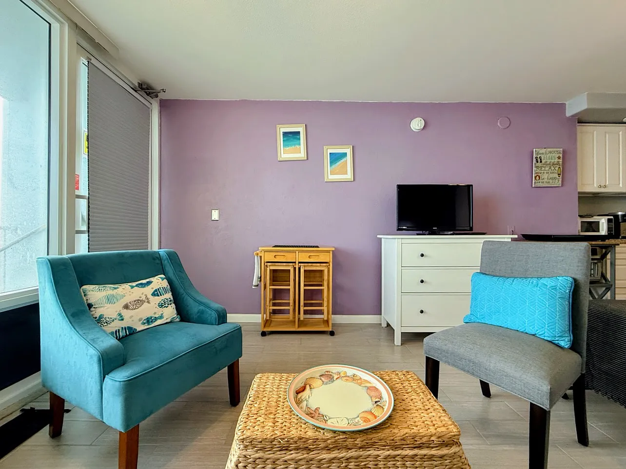 Studio, 385 sqft, $1,550 — Photo 2