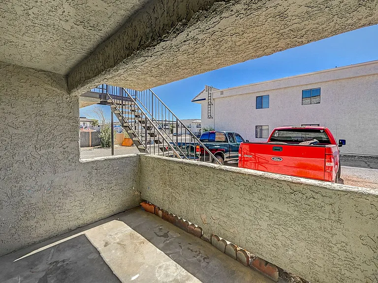 1305 Kari Lee Ct — Photo 29