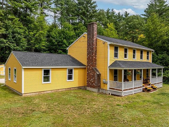 3rd image of 151 Southgate Road